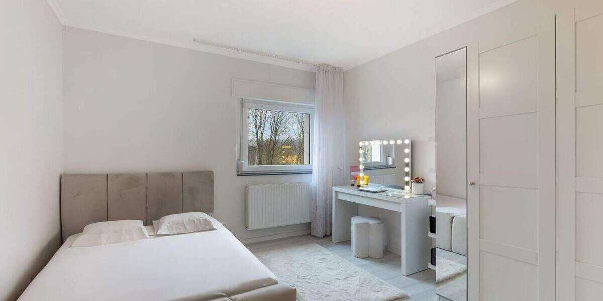 Einfamilienhaus Grevenbroich Gustorf - 5 Zimmer, 158 m&sup2;, 495.000&euro; | Angebot:24113919