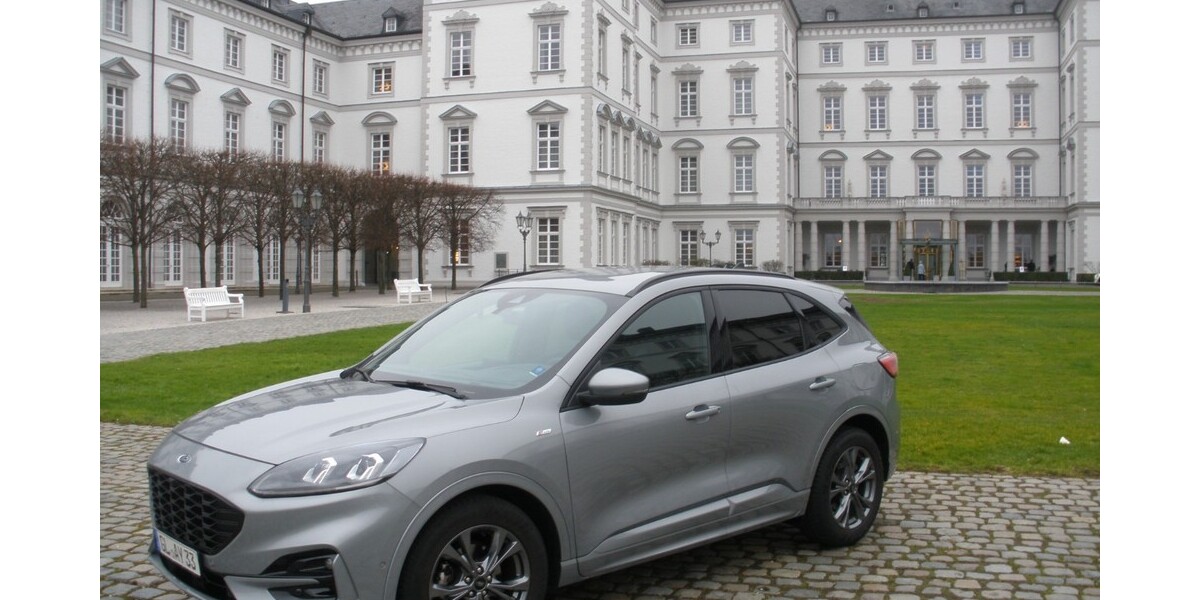 Ford Kuga 35.550 km 24.250 &euro; Bergisch Gladbach 51465