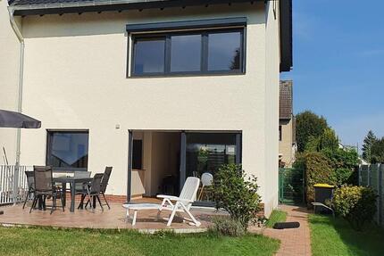 Haus Pulheim - 4 Zimmer, 131 m&sup2;, 2.650&euro; | Angebot:24837651