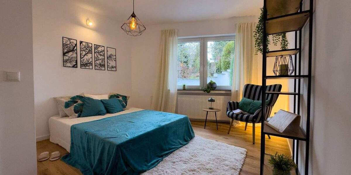 *TOP* modernisierte 4- Zimmer- Wohnung mit Garten und Doppelgarage 4 zimmer