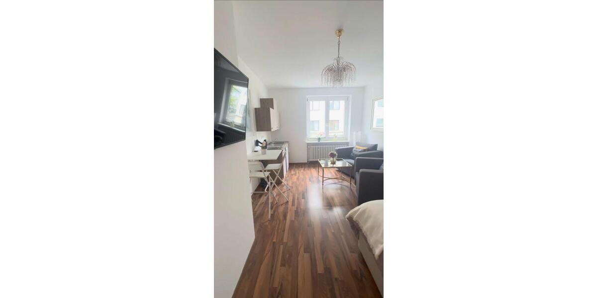 Etagenwohnung Düsseldorf Stadtmitte - 1 Zimmer, 33 m&sup2;, 950&euro; | Angebot:25098750