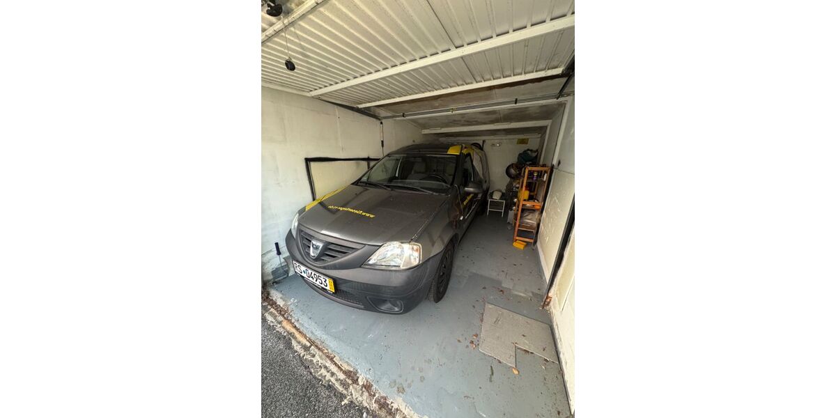 Dacia Logan 89.000 km 3.100 &euro; Remscheid 42897