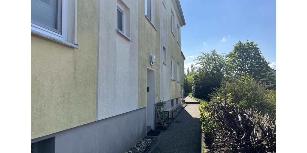 Erdgeschoßwohnung Remscheid Lüttringhausen - 4 Zimmer, 78 m&sup2;, 579&euro; | Angebot:26462522