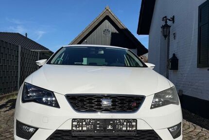 Seat Leon 205.000 km 7.900 &euro; Düsseldorf 40213