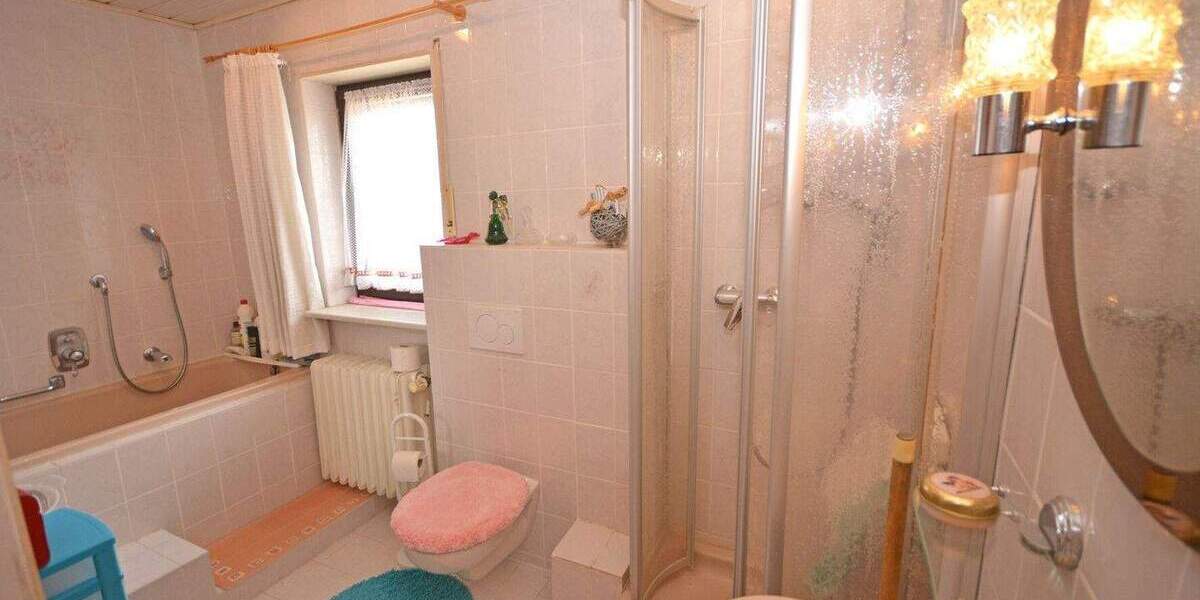 Einfamilienhaus Hürth Berrenrath - 4 Zimmer, 180 m&sup2;, 449.000&euro; | Angebot:24221074