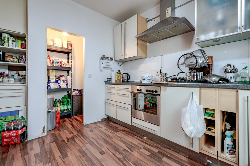 82 m² große Erdgeschoss-Wohnung in Köln-Mülheim 3 zimmer