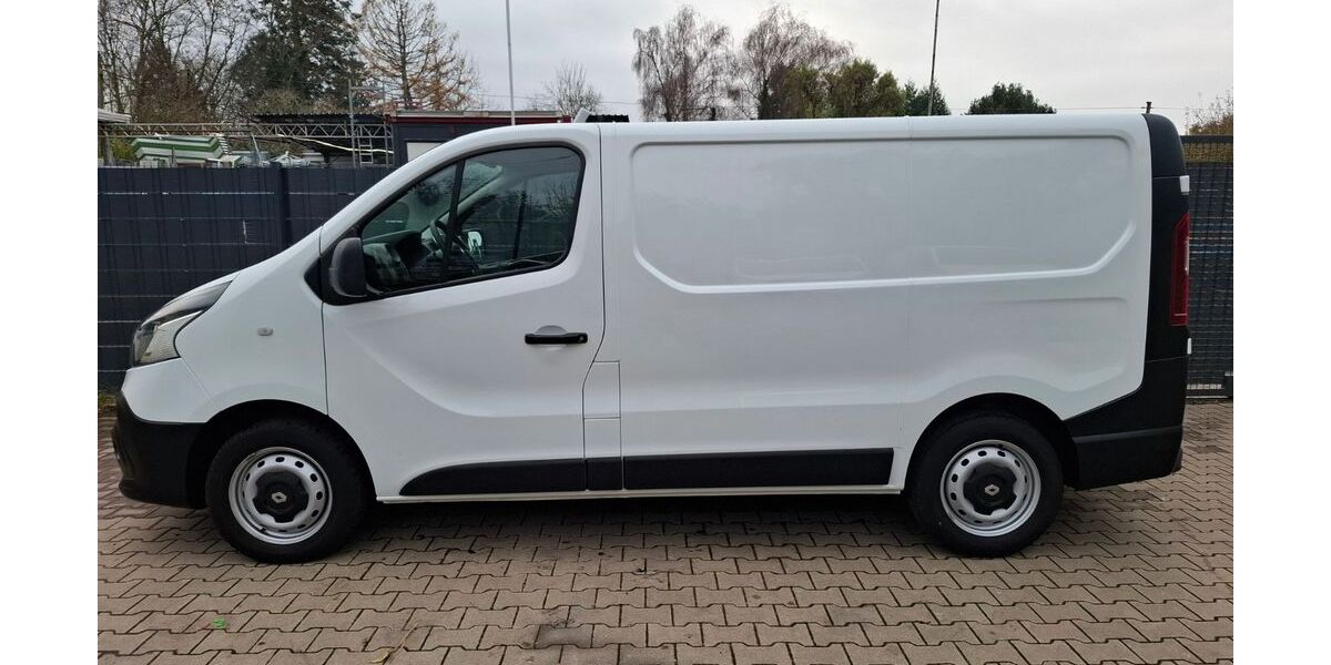 Renault Trafic 69.000 km 12.399 &euro; Düsseldorf 40627