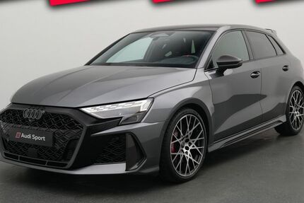 Audi RS3 2.009 km 74.480 &euro; Leverkusen 51373