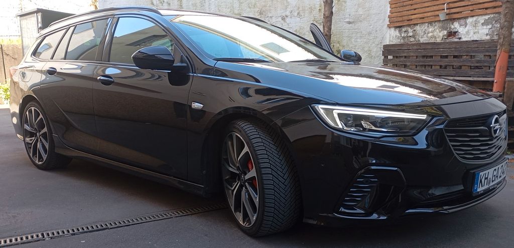 Opel Insignia 97.630 km 17.999 &euro; Remscheid 42853