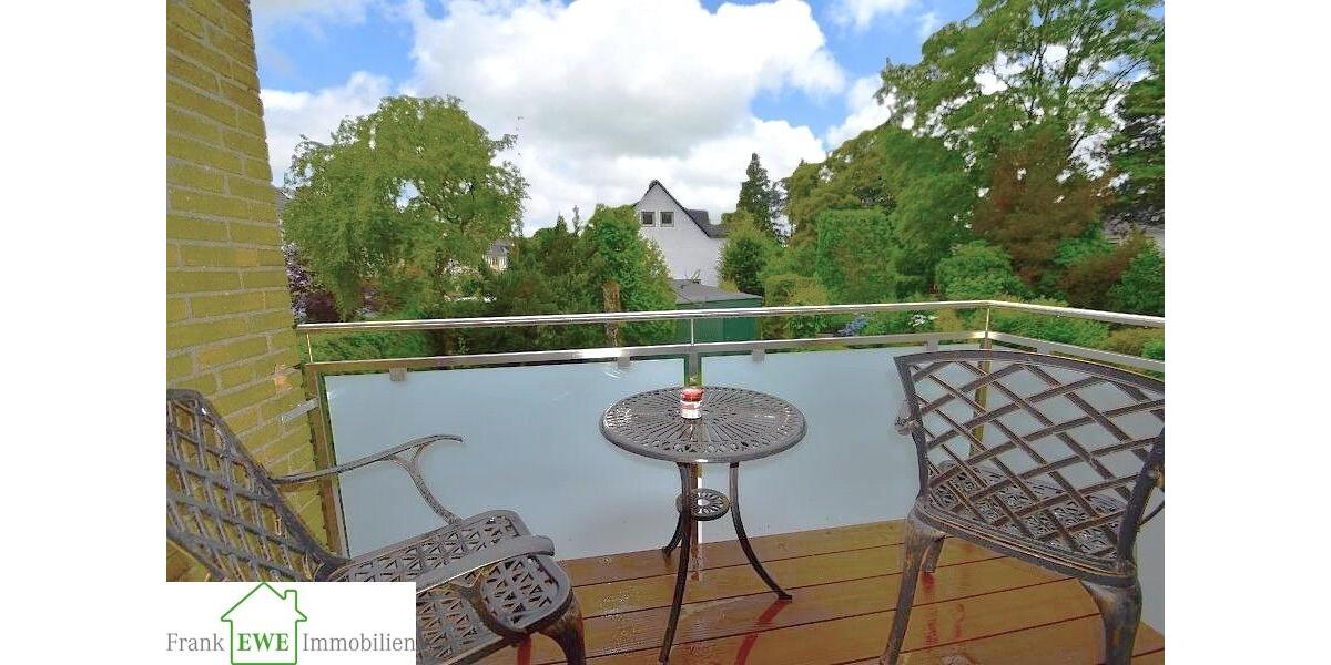 Objekt-Nr. 436 - 40597 Düsseldorf Möbliertes Reiheneckhaus mit Garage in Benrath 3 zimmer