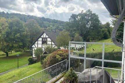 Haus Remscheid Lennep - 4 Zimmer, 110 m&sup2;, 397.000&euro; | Angebot:25178037