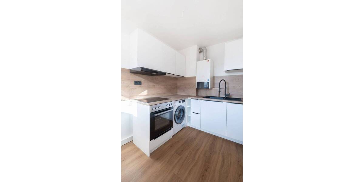 Etagenwohnung Düsseldorf Rath - 2 Zimmer, 50 m&sup2;, 209.000&euro; | Angebot:26886908