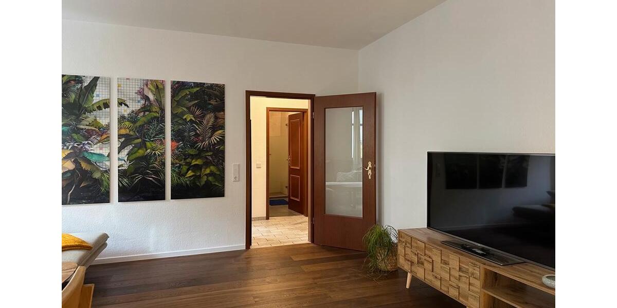 Stilvoll möblierte 2-Zimmer-Wohnung am Eigelstein zimmer