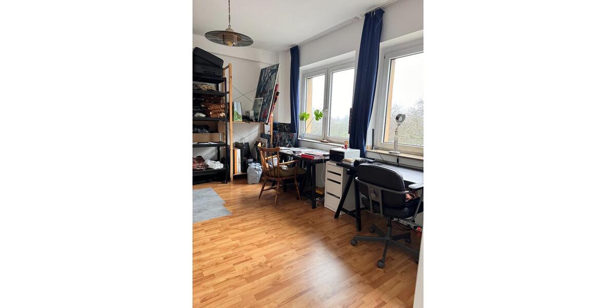 Untermiete: Helle 3-Raum-Wohnung in Düsseldorf 3 zimmer