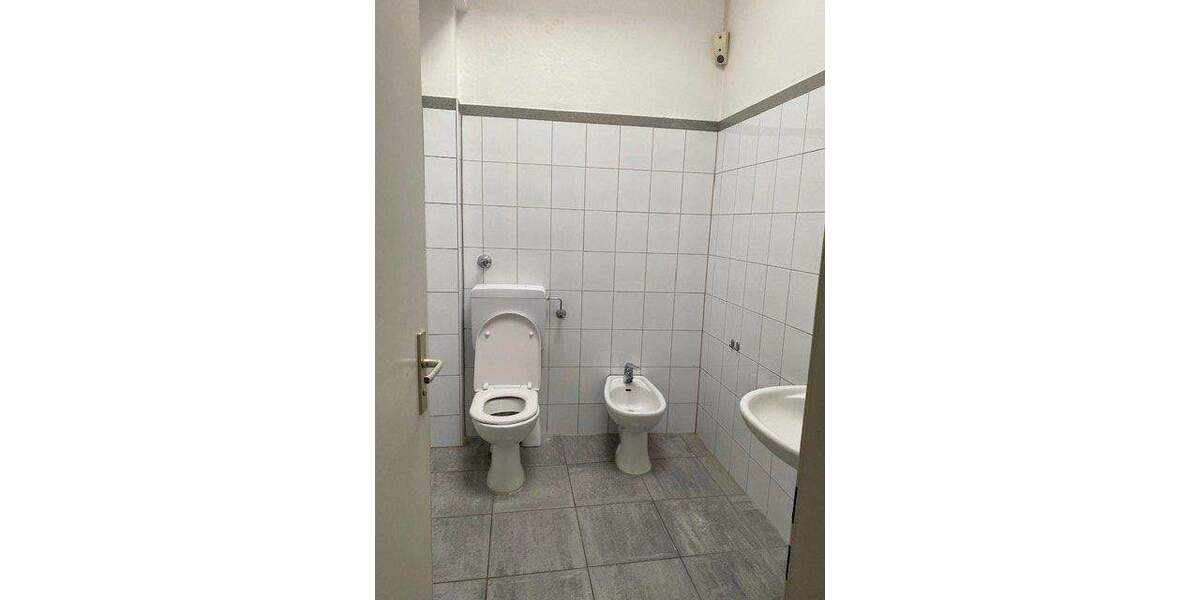 Ladenlokal in Düsseldorf-Pempelfort! 3 zimmer