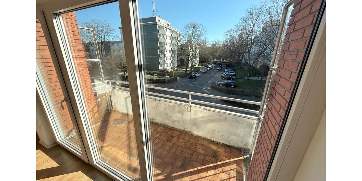 Dachgeschoßwohnung Neuss Erfttal - 1 Zimmer, 55 m&sup2;, 850&euro; | Angebot:25308372