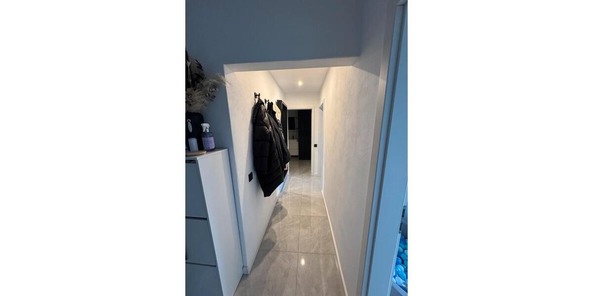 Moderne Kernsanierte 3 Zimmerwohnung 3 zimmer