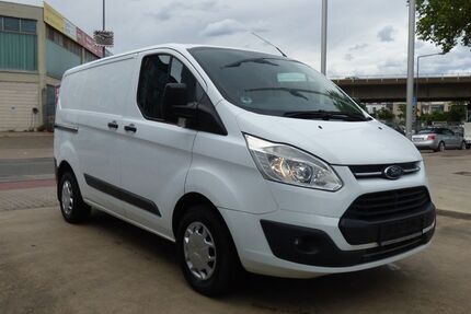 Ford Transit Custom 167.000 km 7.900 &euro; Köln 51105