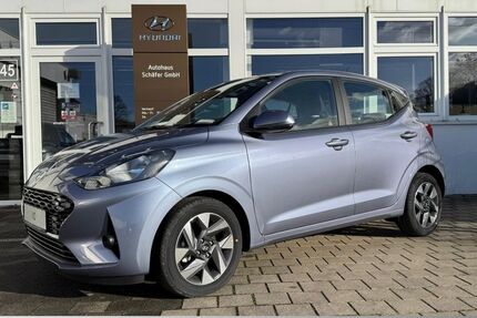 Hyundai i10 4.924 km 17.598 &euro; Leverkusen 51373