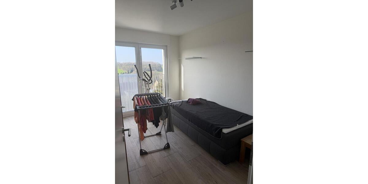 Maisonettenwohnung Solingen Wald - 5 Zimmer, 135 m&sup2;, 1.720&euro; | Angebot:25408715