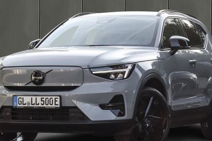 Volvo EX40 5.000 km 53.440 &euro; Bergisch Gladbach 51469