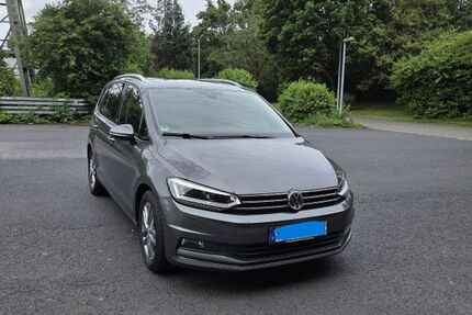 VW Touran 155.000 km 13.900 &euro; Troisdorf 53842