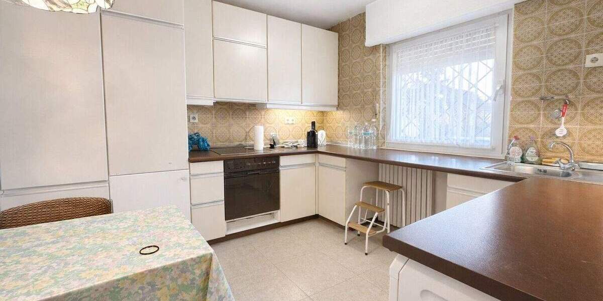 Einfamilienhaus Hilden Kalstert - 8 Zimmer, 172 m&sup2;, 849.000&euro; | Angebot:25689200