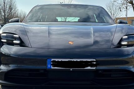 Porsche Taycan 11.800 km 66.500 &euro; Bergheim 50129