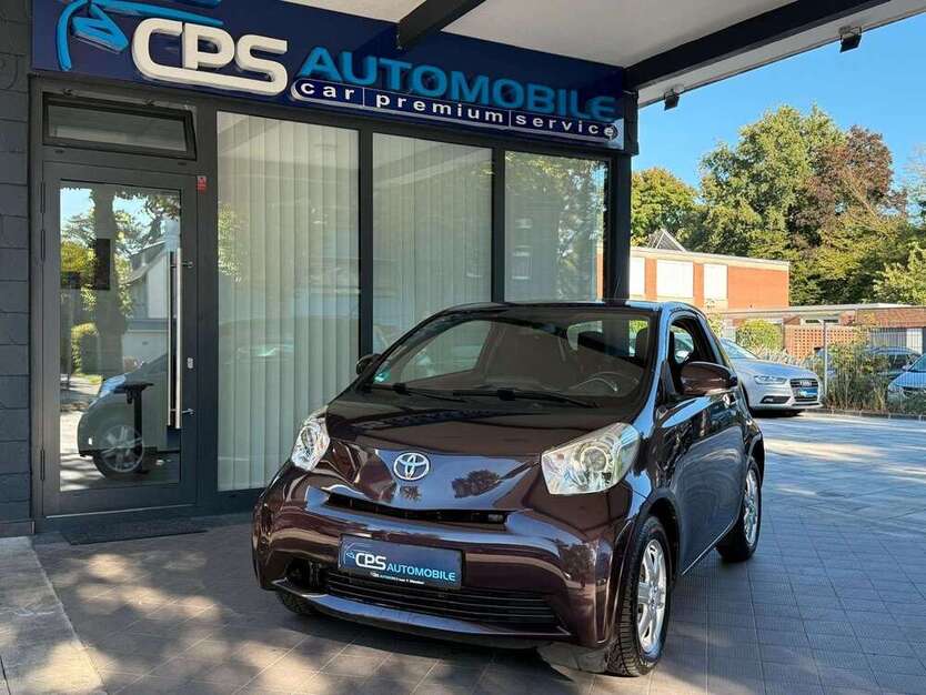 Toyota iQ 104.729 km 4.500 € Düsseldorf 40599
