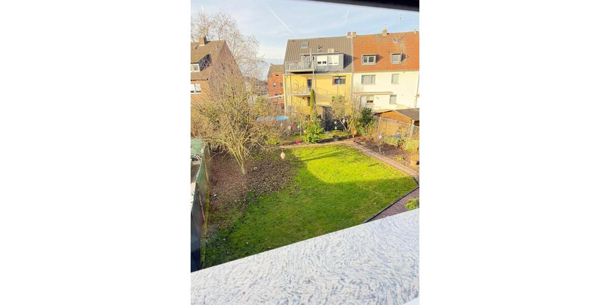 68m2 3-Zimmer-Dachgeschoss-Wohnung mit gartennutzung 3 zimmer