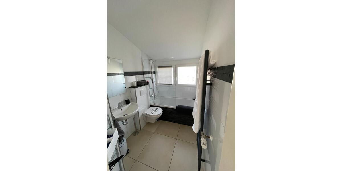 Einfamilienhaus Solingen Central - 5 Zimmer, 1 m&sup2;, 775.000&euro; | Angebot:25647817