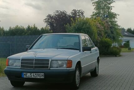 Mercedes-Benz 190 215.500 km 2.500 &euro; Langenfeld (Rheinland) 40764