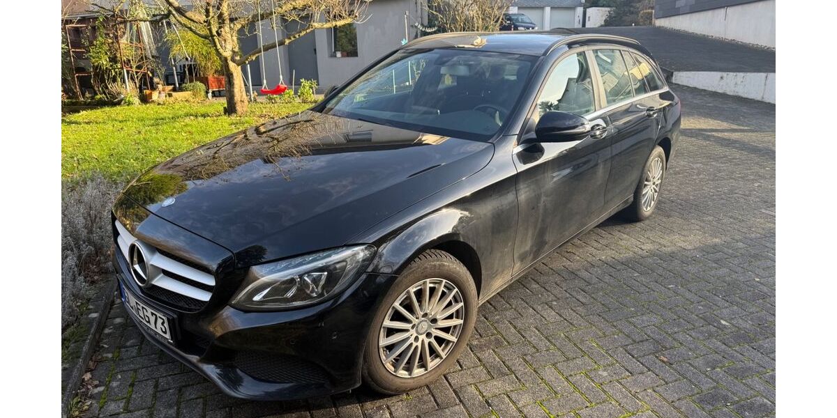 Mercedes-Benz C 200 198.000 km 11.500 &euro; Burscheid 51399