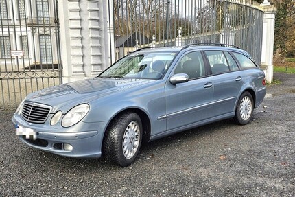 Mercedes-Benz E 220 570.072 km 2.990 € Hürth 50354