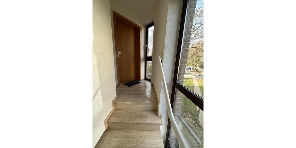 Dachgeschoßwohnung Neuss Gnadental - 2 Zimmer, 54 m&sup2;, 650&euro; | Angebot:25404219