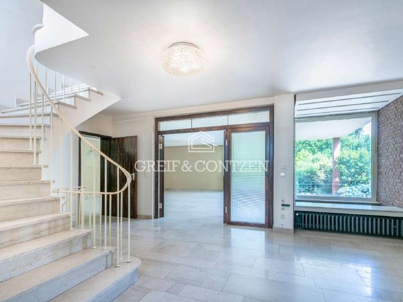 Haus zum Kaufen in Köln 1.280.000 € 256 m²