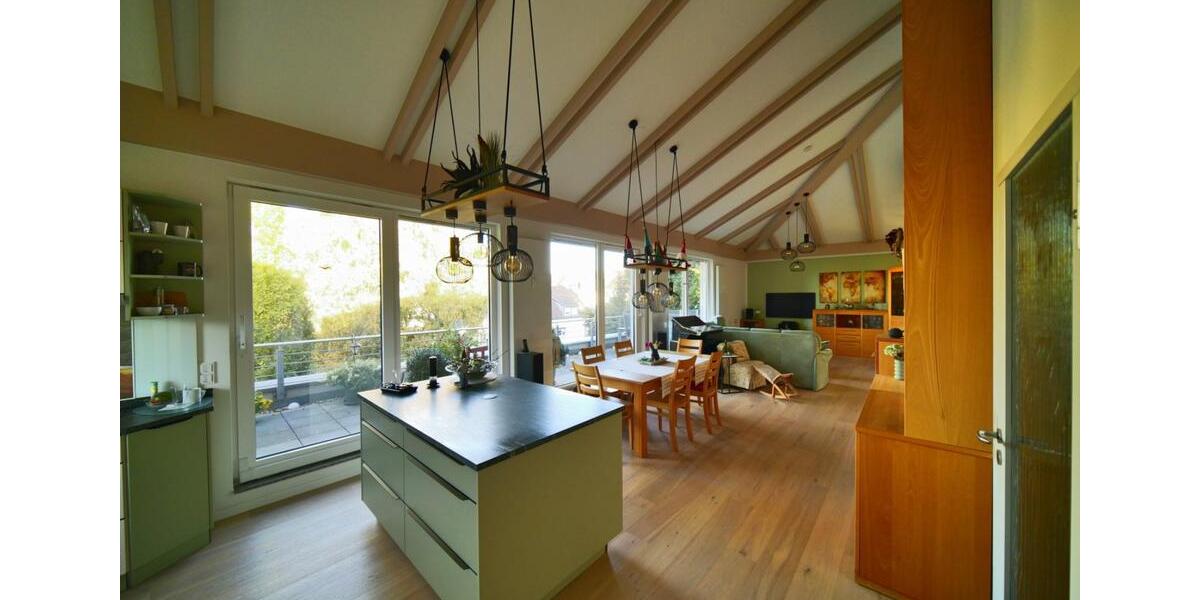 Außergewöhnliche Penthouse-Wohnung mit 2 Dachterrassen in Ohligs 3.5 zimmer