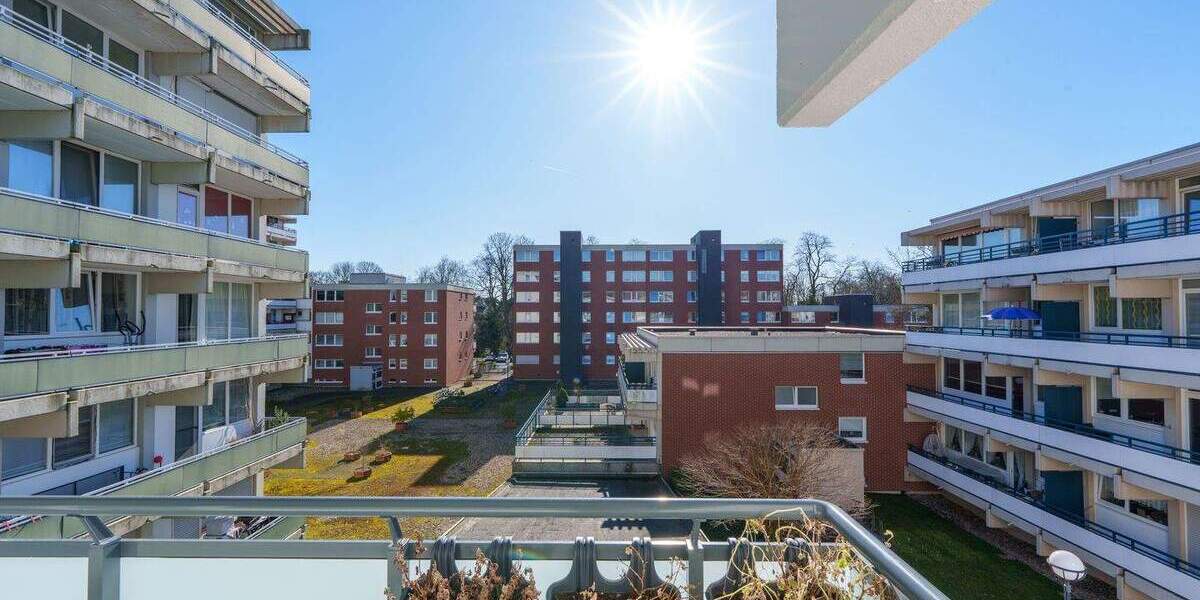 Etagenwohnung Neuss Innenstadt - 4 Zimmer, 80 m&sup2;, 209.000&euro; | Angebot:25399974