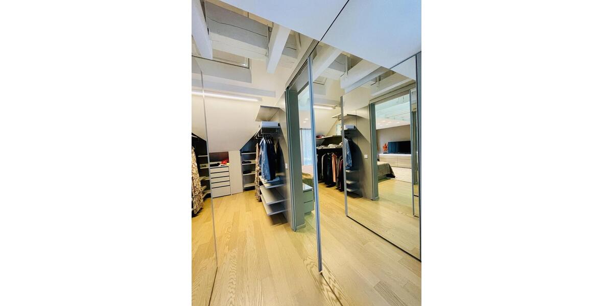 Designer Maisonette-Wohnung nähe Zoopark mit Blick ins Grüne, Fussbodenheizung, Kamin, Terrasse 5 zimmer