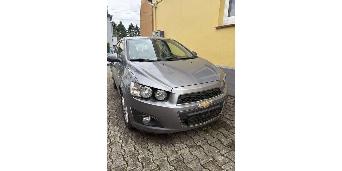 Chevrolet Aveo 162.000 km 4.500 &euro; Solingen 42651