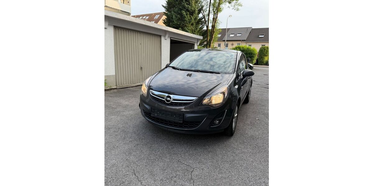 Opel Corsa 119.000 km 3.890 &euro; Leverkusen 51373