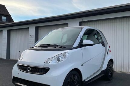 Smart ForTwo 72.000 km 5.500 € Leverkusen 51379
