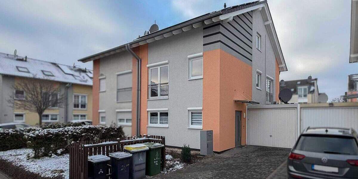 Doppelhaushälfte Troisdorf Spich - 6 Zimmer, 154 m&sup2;, 649.000&euro; | Angebot:25167811