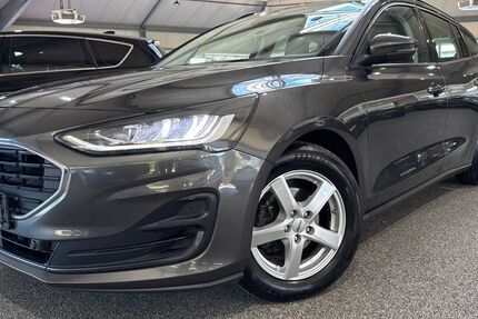 Ford Focus 76.592 km 12.980 &euro; Troisdorf 53842
