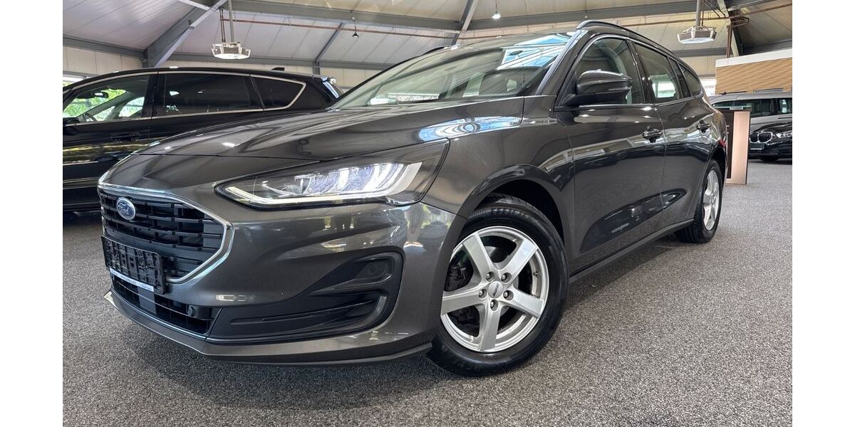 Ford Focus 76.592 km 12.980 &euro; Troisdorf 53842