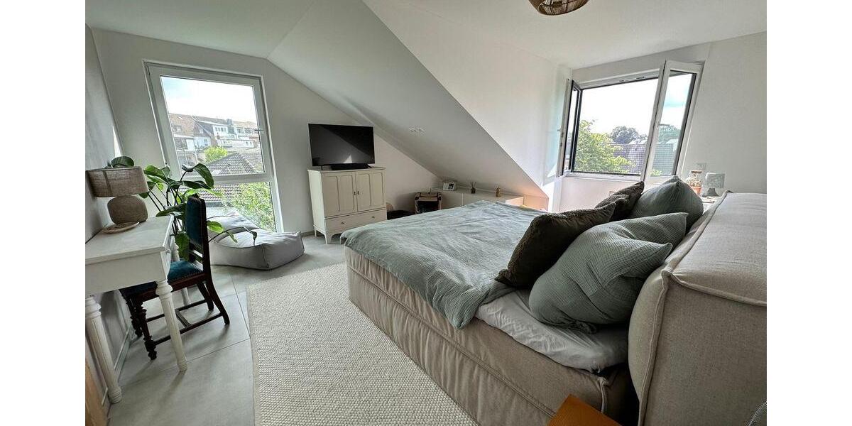 Dachgeschoßwohnung Bergheim Ahe - 3.5 Zimmer, 120 m&sup2;, 459.000&euro; | Angebot:25551098