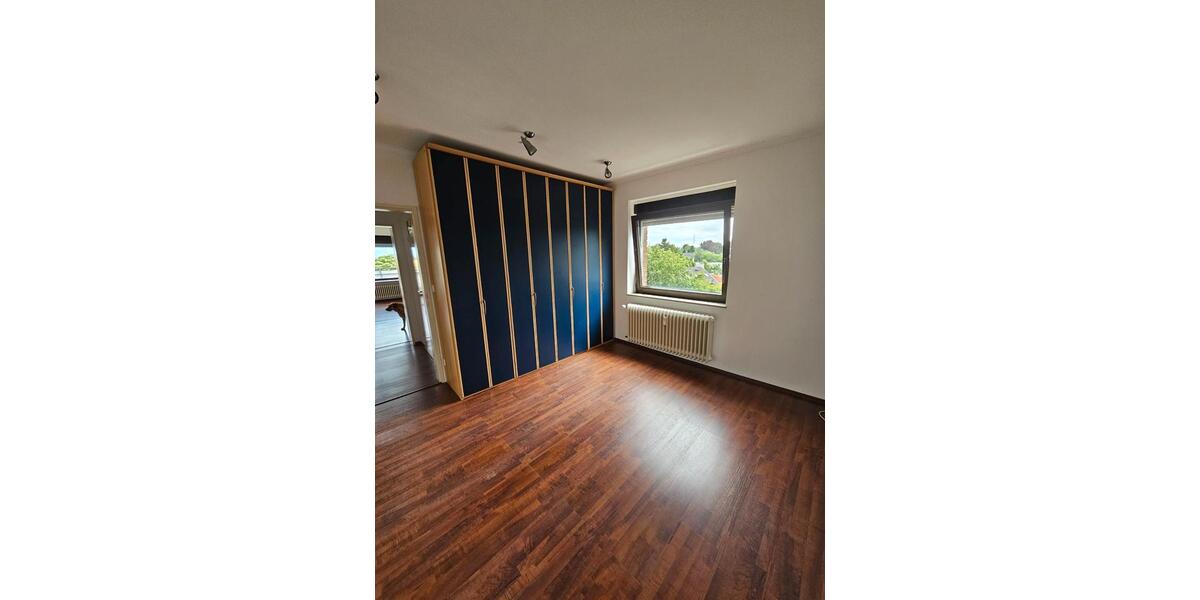 Etagenwohnung Pulheim - 3 Zimmer, 69 m&sup2;, 210.000&euro; | Angebot:27295632