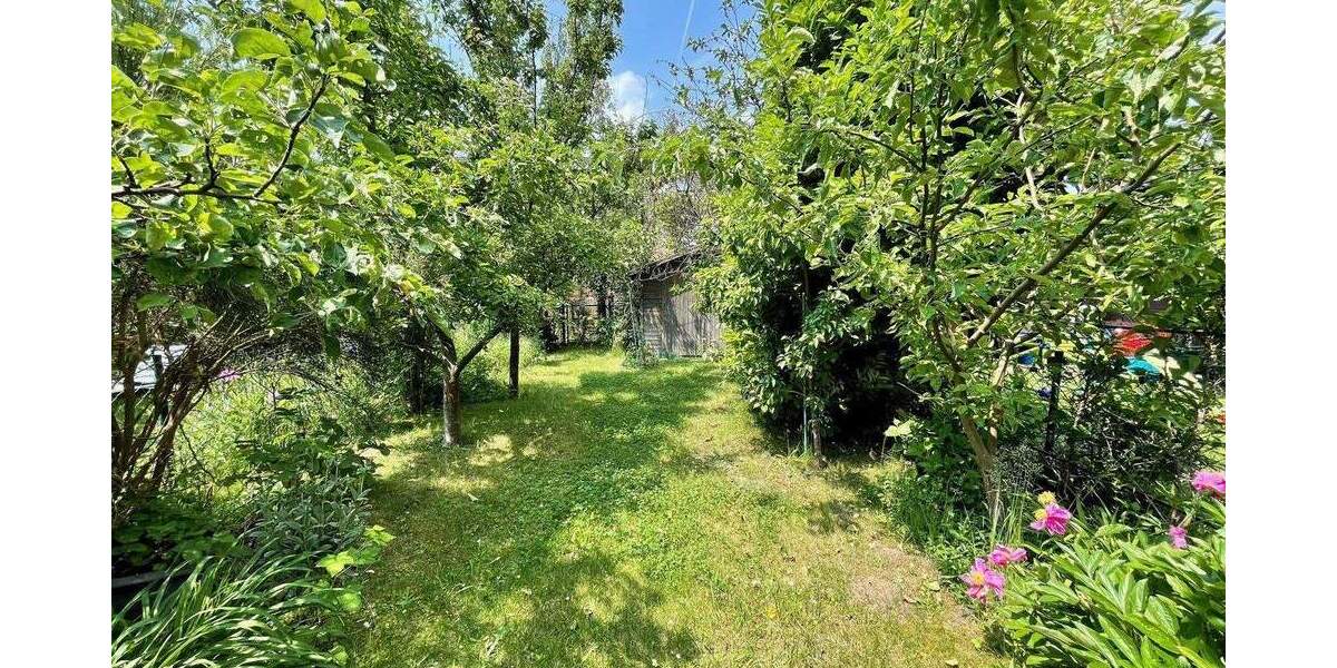 Möbliertes Reihenhaus mit Garten & Stellplatz in Köln Ossendorf zu vermieten! 4 zimmer