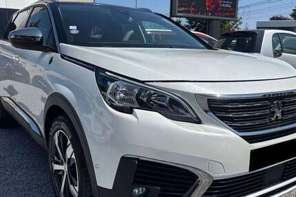 Peugeot 5008 94.500 km 19.800 &euro; Düsseldorf 40549