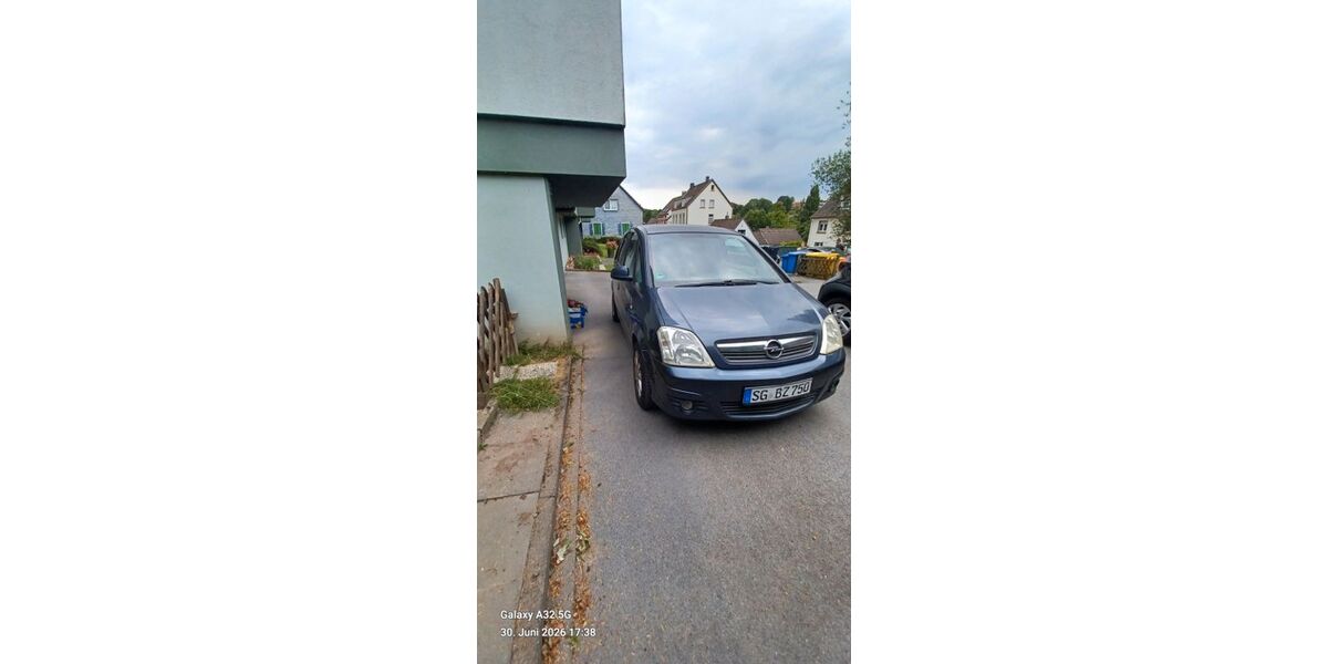 Opel Meriva 118.700 km 2.100 &euro; Solingen 42655